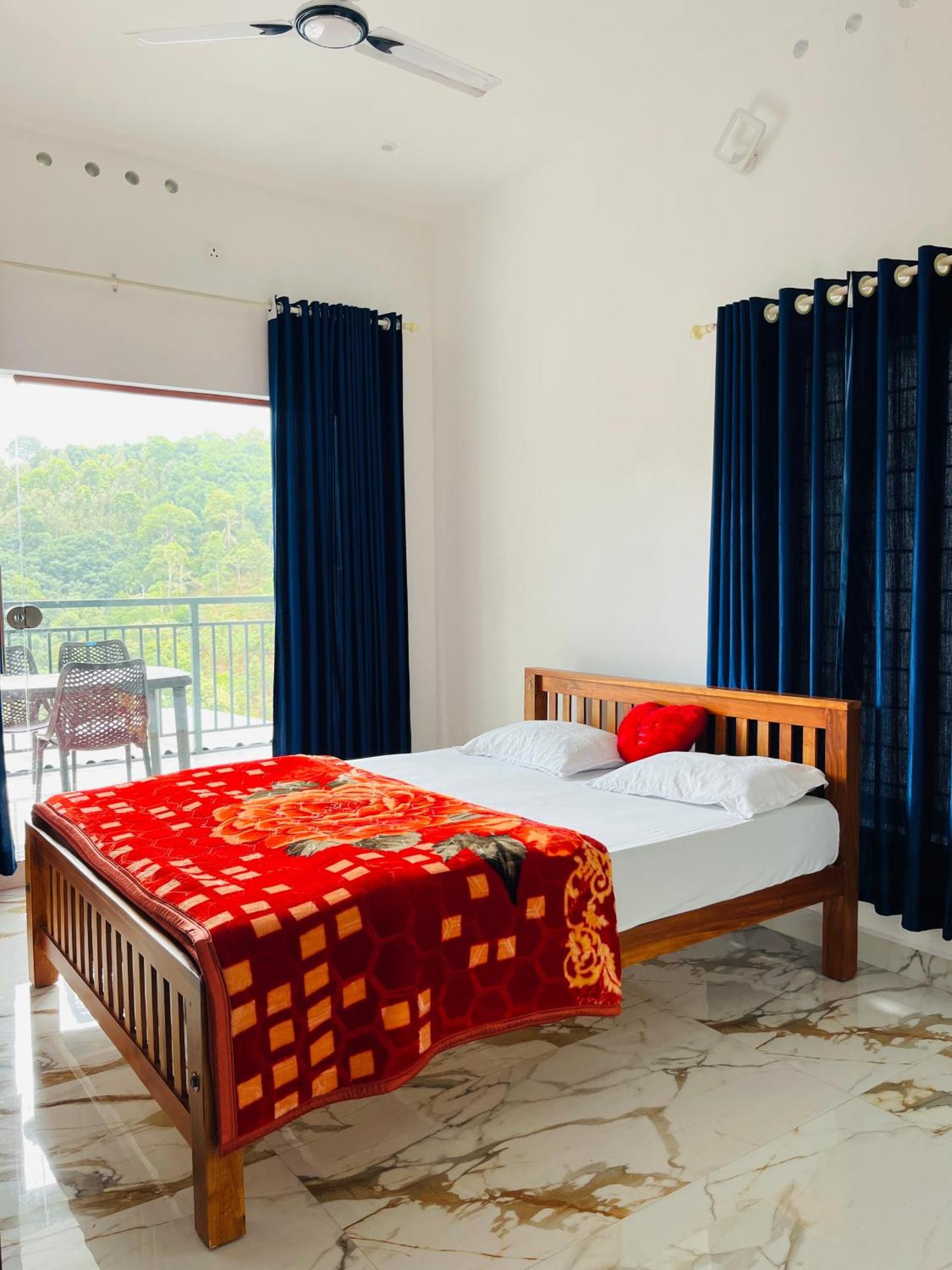 Mount Mist Villa Munnar Exterior photo